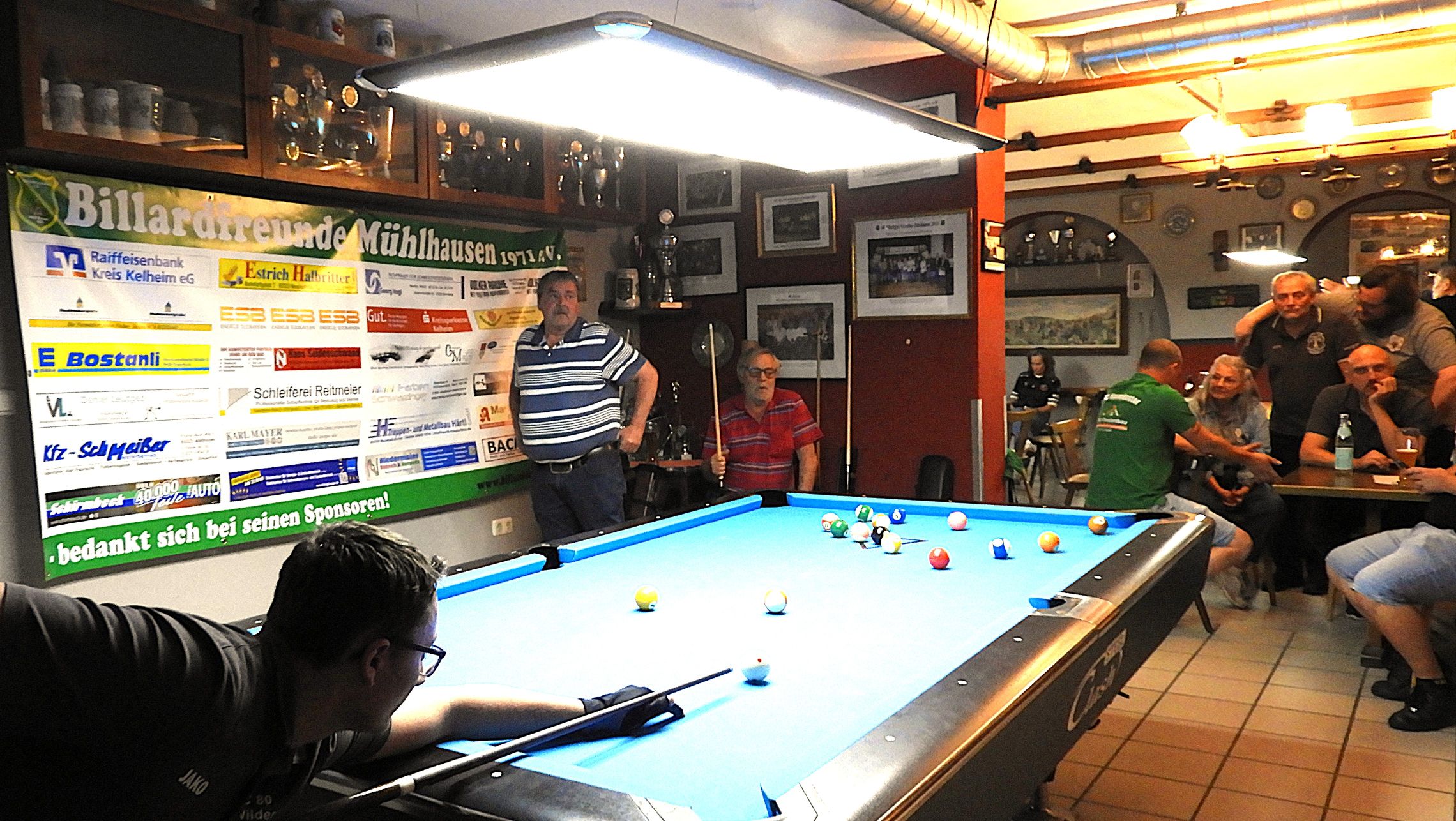 Billardspielen klein